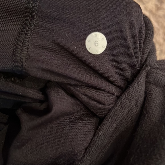 Lululemon Fleece Please Pullover - Picture 9 of 9